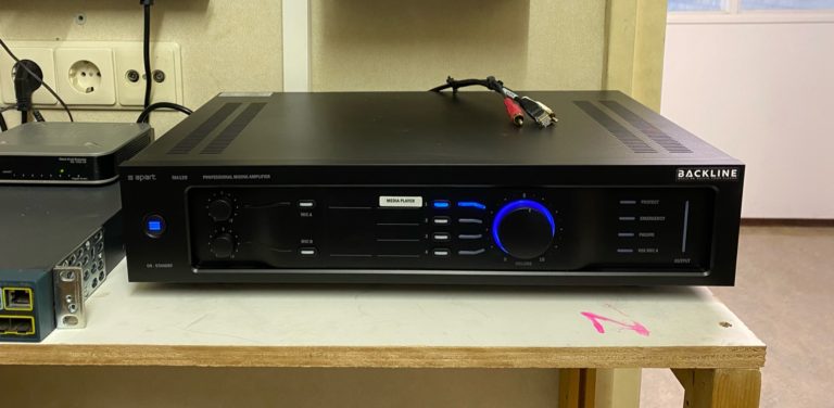 MA120 Compacte Versterker