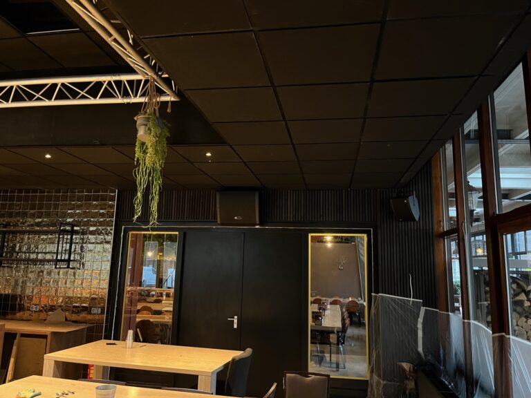 Opbouw speakers 't Boshuys Best