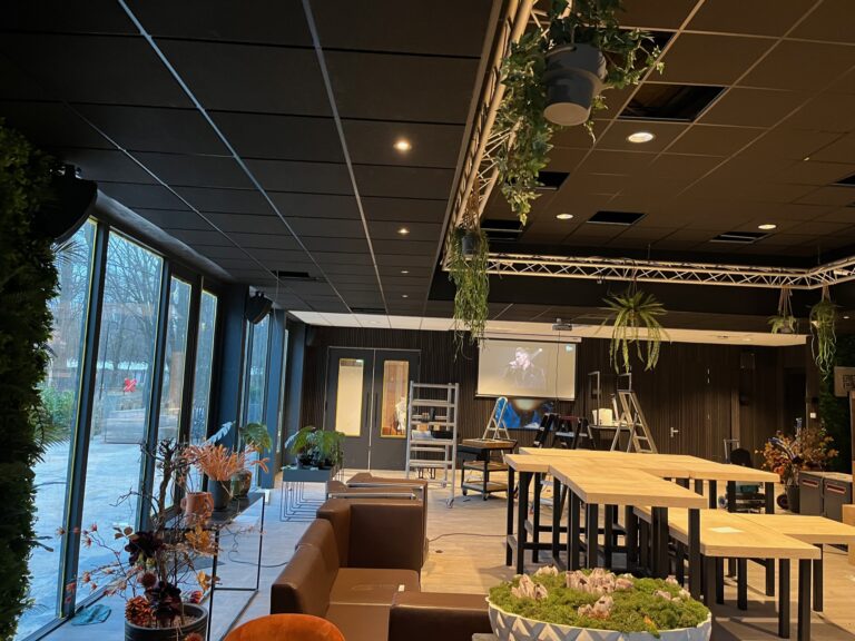 Opbouw speakers 't Boshuys Best