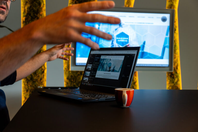 ProCleanroom - Meeting rooms en Digital Signage