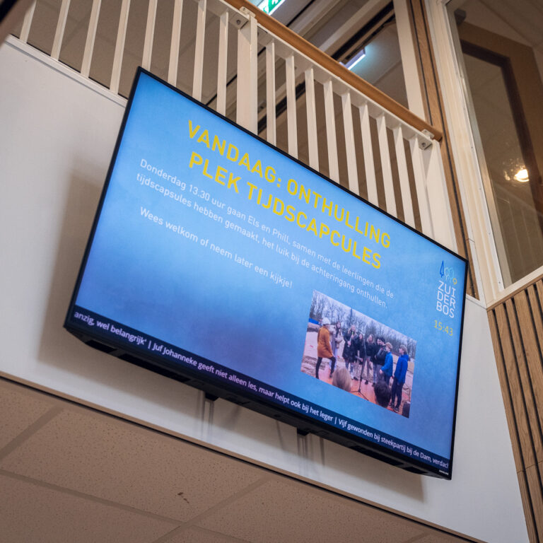 TDM Signage scherm voor berichtgeving en actualiteiten.