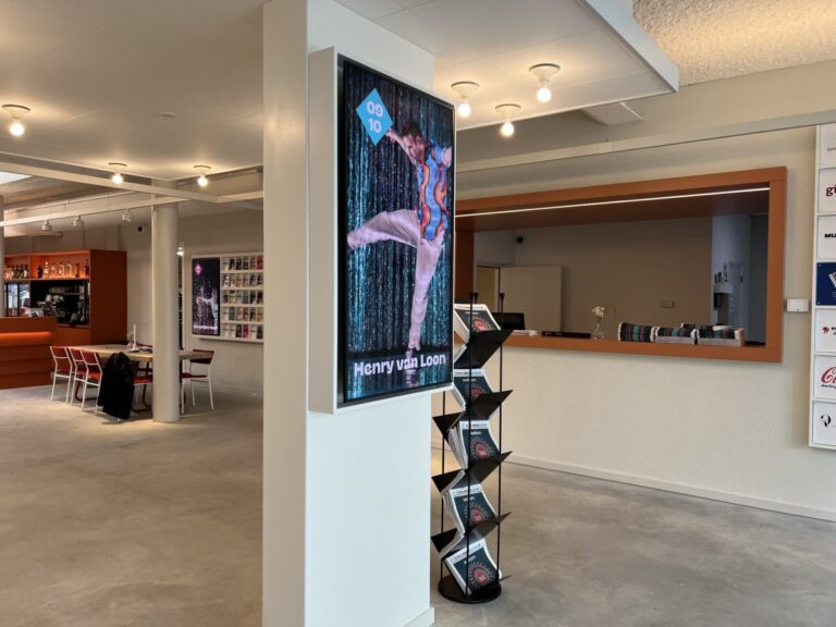 TDM Digital Signage displays in Theater de Kattendans met het theaterprogramma